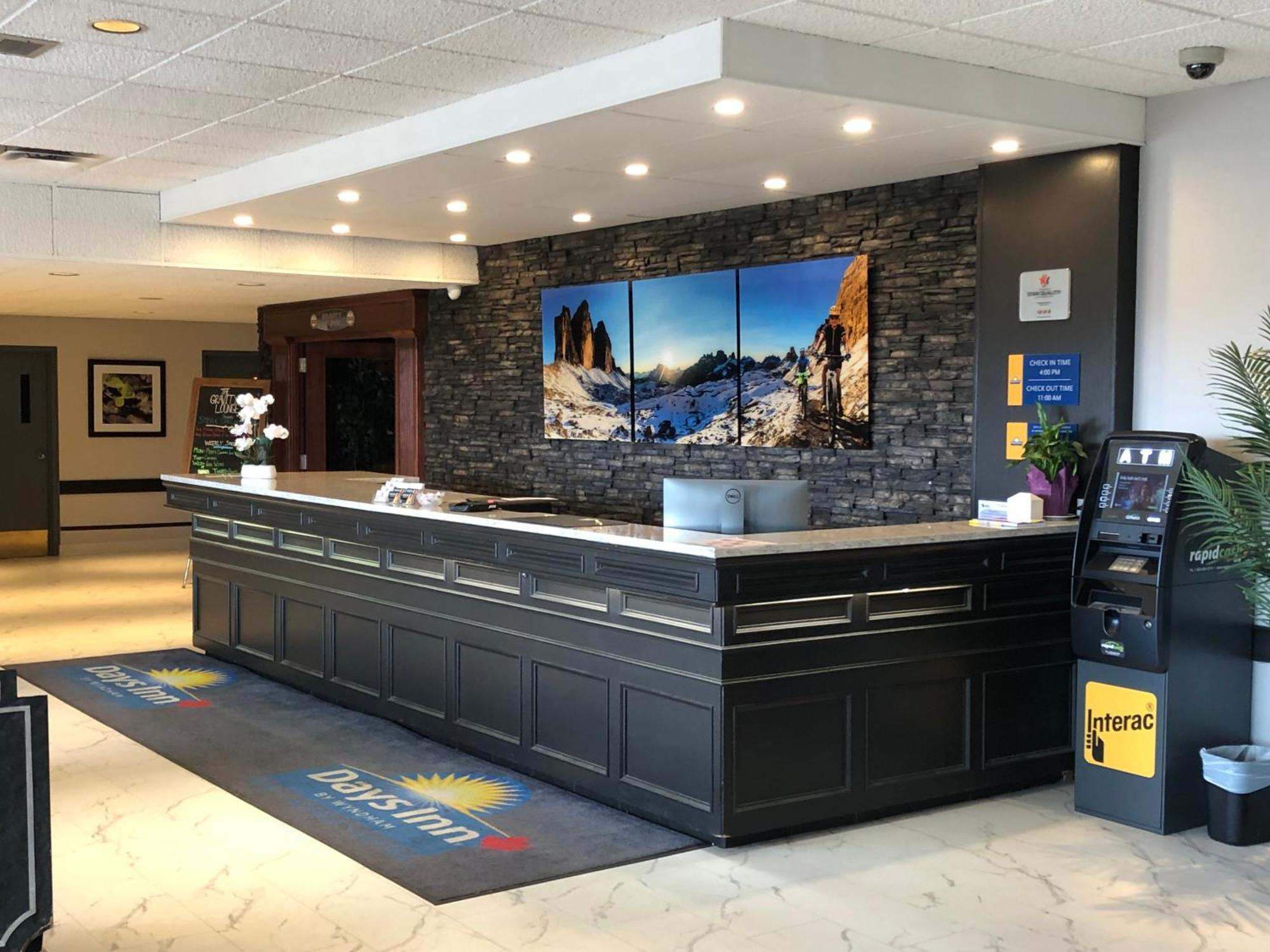 Days Inn & Conference Centre By Wyndham Camrose Norsemen Exteriér fotografie