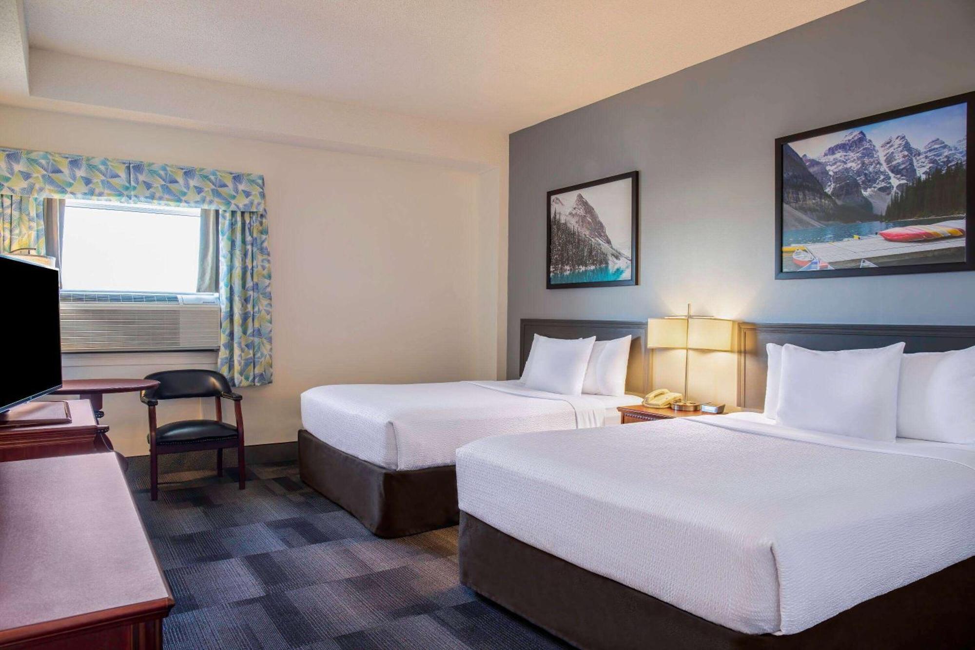 Days Inn & Conference Centre By Wyndham Camrose Norsemen Exteriér fotografie